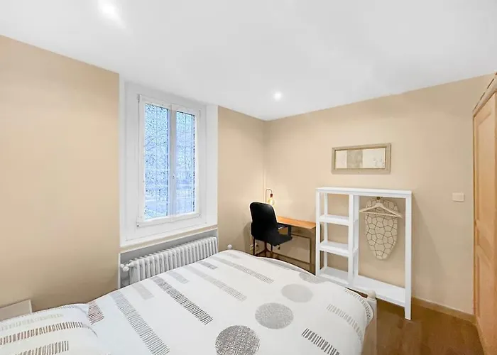 Apartment L'oasis Champenois - Terrace, Garden, Wifi Chalons-en-Champagne